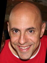 Person who looks like Stanley Tucci