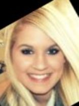 Person who looks like Carrie Underwood