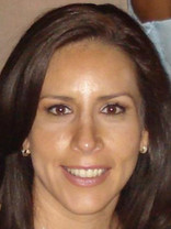 Person who looks like Perrey Reeves