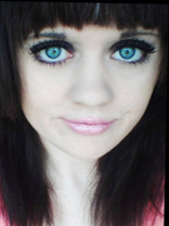 Person who looks like Zooey Deschanel