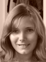 Person who looks like Heidi Klum