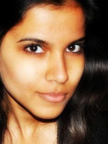 Person who looks like Halle Berry