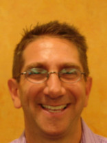 Person who looks like Ralph Fiennes