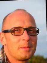 Person who looks like Joe Pantoliano