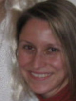 Person who looks like Julie Bowen