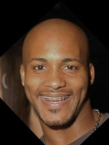 Person who looks like Boris Kodjoe