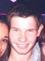 Person who looks like Seann William Scott