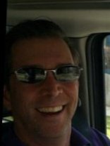 Person who looks like Peter Scolari