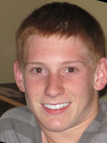 Person who looks like Will Estes