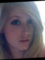 Person who looks like Ashley Tisdale