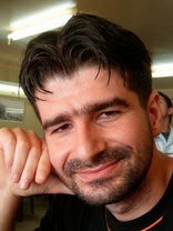 Person who looks like Ralph Fiennes