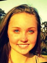 Person who looks like Daveigh Chase