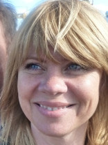 Person who looks like Peta Wilson