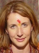 Person who looks like Joely Fisher