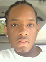 Person who looks like Marlon Wayans