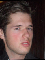 Person who looks like Brad Pitt