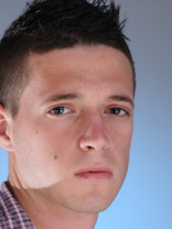 Person who looks like David Tom