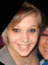 Person who looks like Nicholle Tom