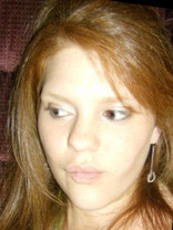 Person who looks like Laura Prepon