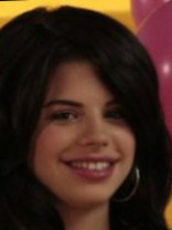 Person who looks like Selena Gomez