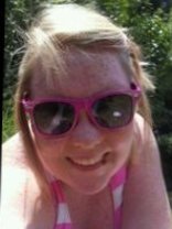 Person who looks like Sarah Chalke