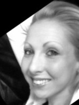 Person who looks like Lisa Kudrow