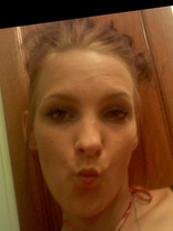 Person who looks like Bijou Phillips