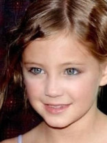 Person who looks like Emily Osment