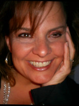 Person who looks like Susan Lucci