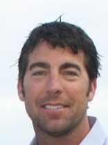 Person who looks like Peter Gallagher