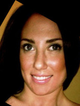 Person who looks like Padma Lakshmi