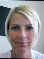 Person who looks like Brittany & Cynthia Daniel