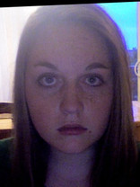 Person who looks like Bonnie Wright