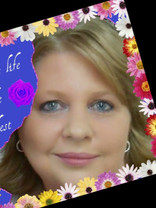 Person who looks like Priscilla Presley