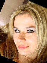 Person who looks like Claudia Schiffer