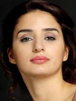 Person who looks like Ana de la Reguera