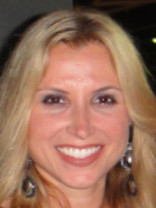 Person who looks like Elle Macpherson