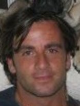 Person who looks like Jason Schwartzman