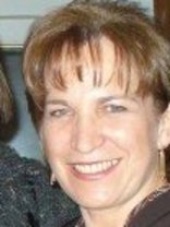 Person who looks like Edie Falco