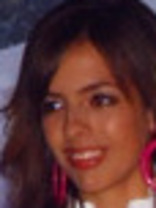 Person who looks like Anne Hathaway