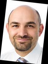 Person who looks like Danny DeVito