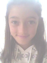 Person who looks like Raquel Castro