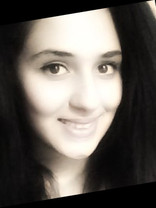 Person who looks like Ana de la Reguera