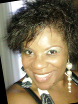 Person who looks like Gloria Reuben