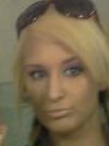 Person who looks like Farah Fath