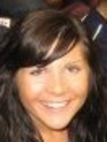 Person who looks like Mae Whitman