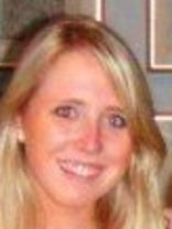 Person who looks like Julie Gonzalo