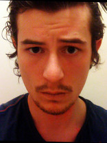 Person who looks like Orlando Bloom