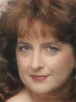 Person who looks like Lea Thompson