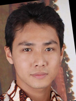 Person who looks like John Cho